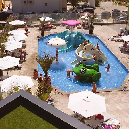 Apartament Seascape Alezzi N Pool